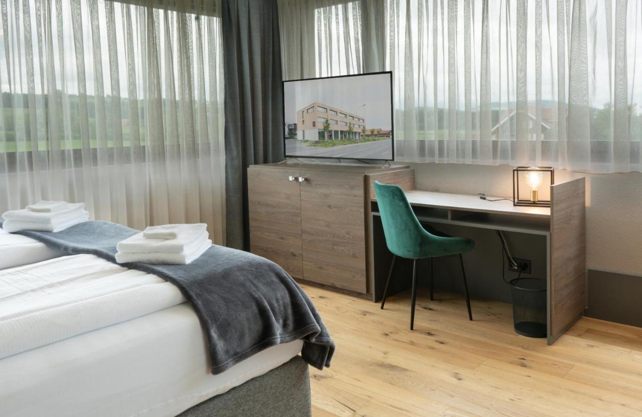 Wyna Motel Neudorf ภายนอก รูปภาพ